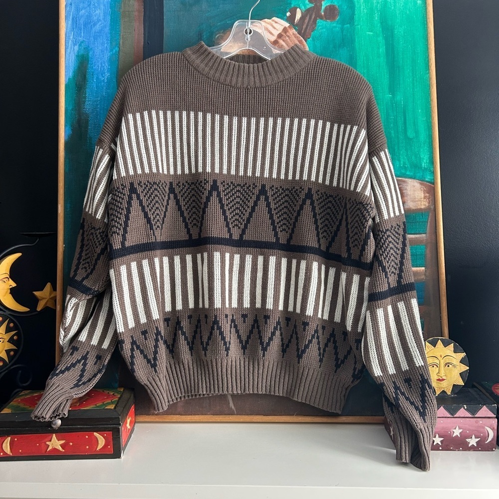Vintage 80s 90s Geometric Brown and White Crewneck Sweater Medium
